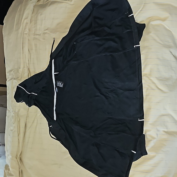 Black and white jacket - Picture 12 of 14